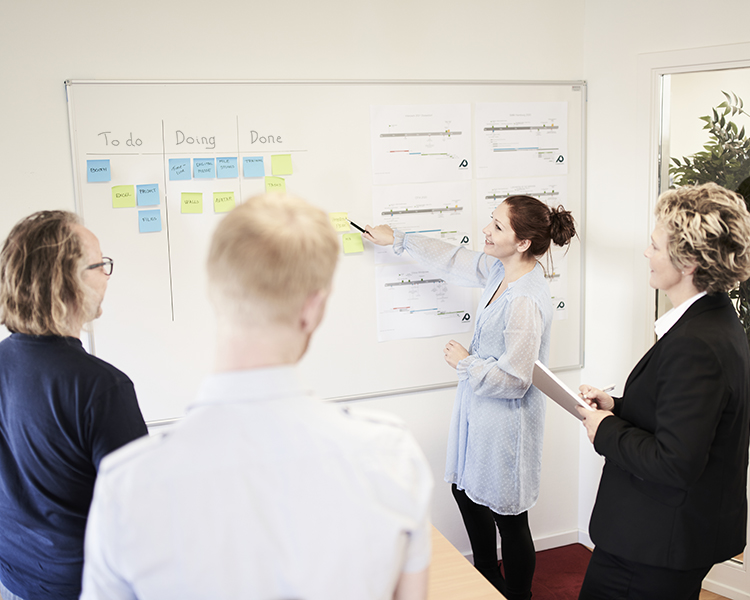 Whiteboard_Team_750x600px_v1,0